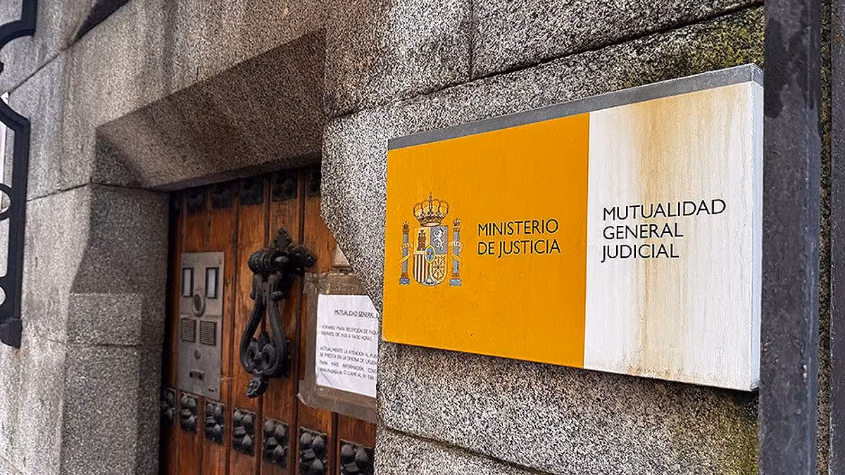 Isfas y Mugeju: Así será la renovación de seguros para 2027