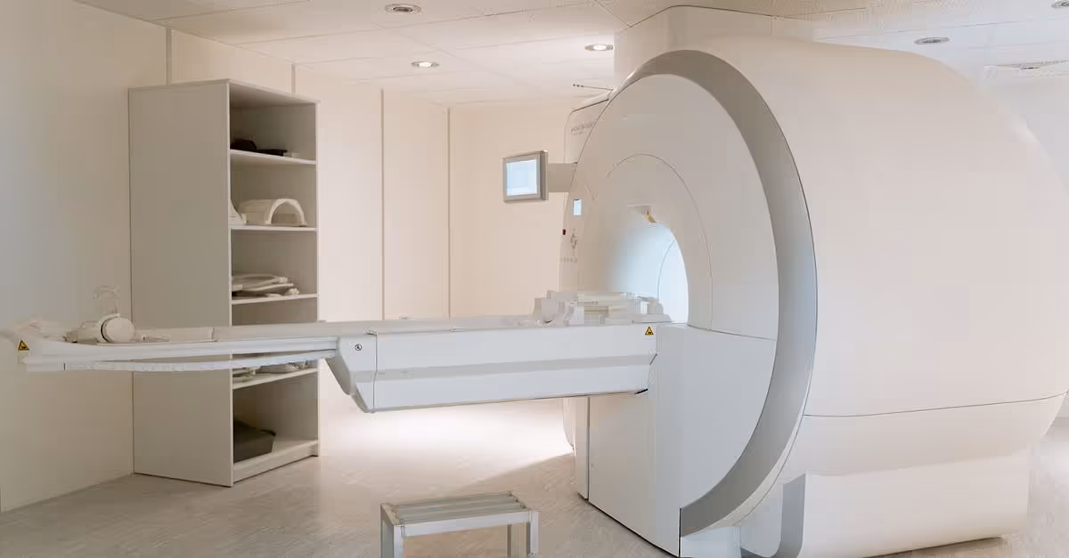 Hospital de Almansa: incorpora equipo de electromiografía